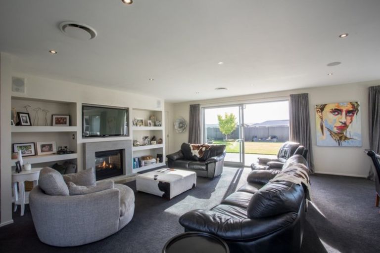 Photo of property in 32 Longwood Drive, Winton, 9720