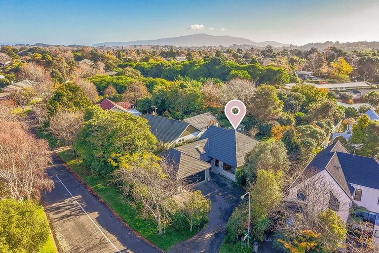 Photo of property in 13 Horopito Road, Waikanae, 5036