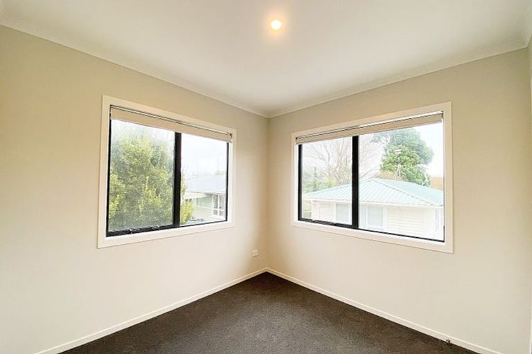 Photo of property in 27 Olive Crescent, Papatoetoe, Auckland, 2025