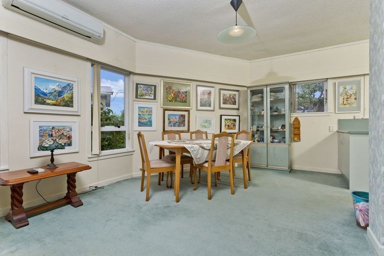 Photo of property in 1/20 Heath Avenue, Northcote, Auckland, 0627