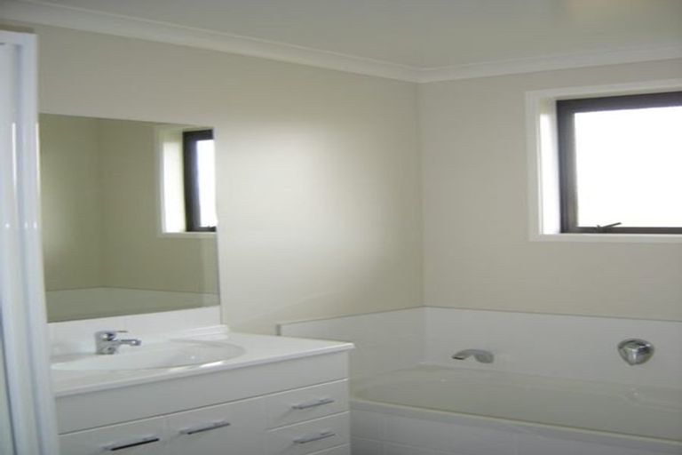 Photo of property in 93 Twin Oak Avenue, Papamoa Beach, Papamoa, 3118