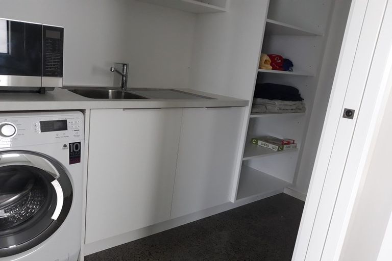 Photo of property in 71 Moana Road, Okitu, Gisborne, 4010