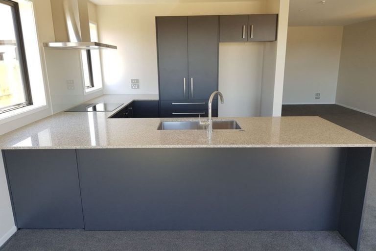 Photo of property in 22b Pakaraka Drive, Papakura, 2110