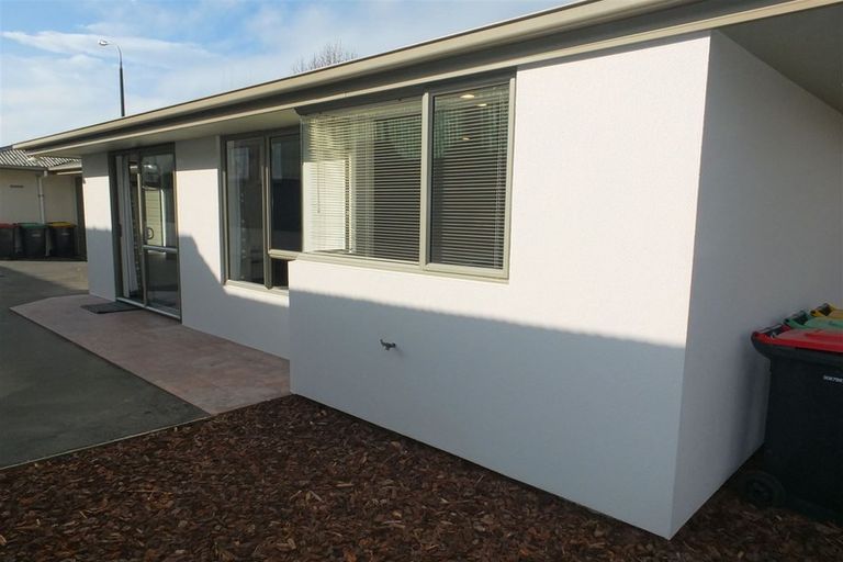 Photo of property in 2/92 Arthur Street, Seaview, Timaru, 7910