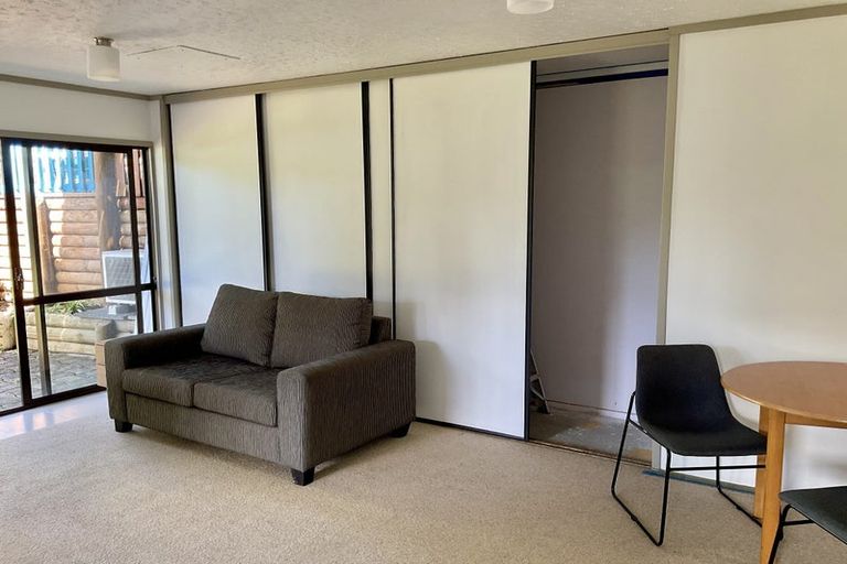 Photo of property in 89 Haseler Crescent, Howick, Auckland, 2014