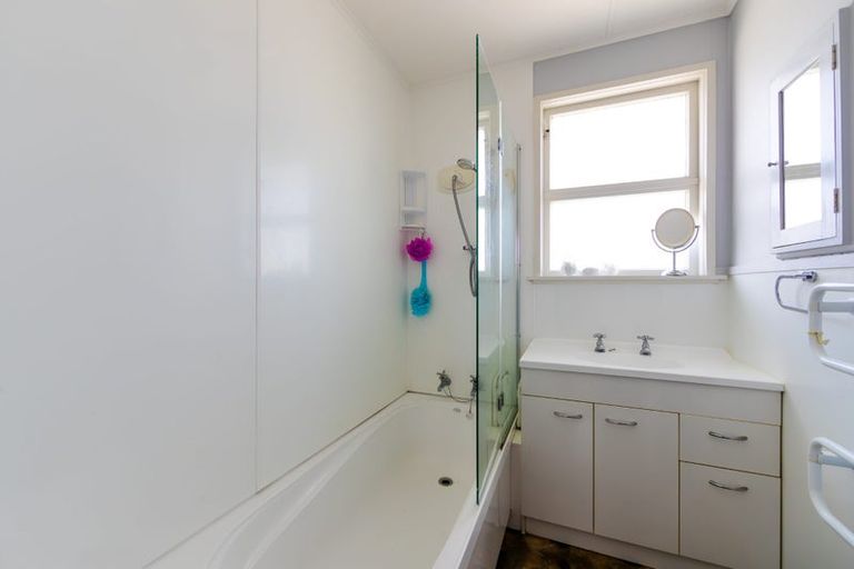 Photo of property in 7 Sefton Street, Havelock North, 4130