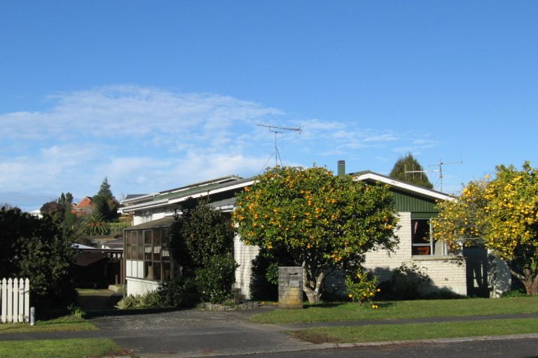 Photo of property in 35 Glamis Avenue, Dinsdale, Hamilton, 3204