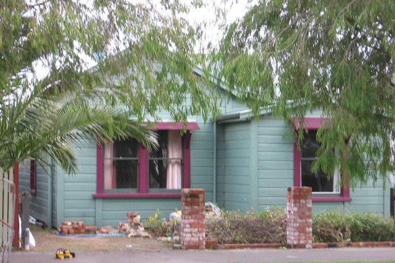 Photo of property in 48 Campbell Street, Palmerston North, 4410