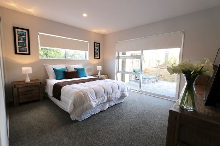 Photo of property in 5e Melia Place, Stanmore Bay, Whangaparaoa, 0932