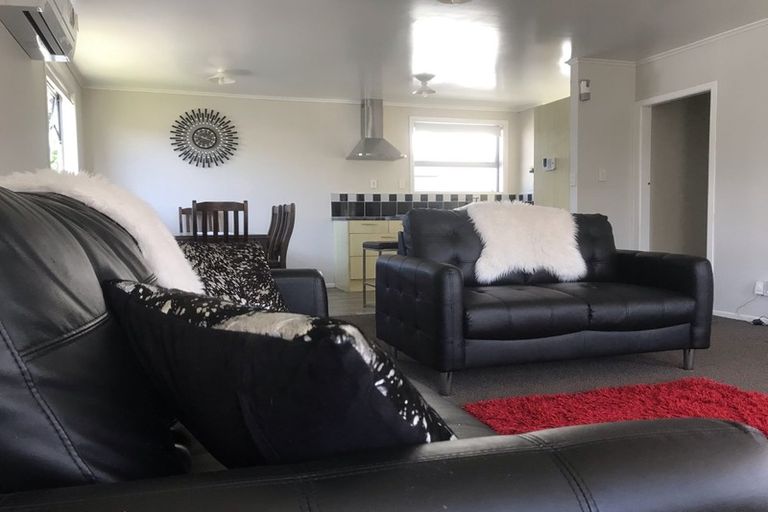 Photo of property in 17a Eastburn Street, Papakura, 2110