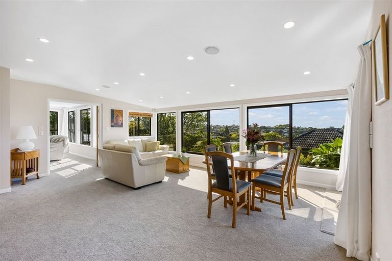 Photo of property in 100a Mellons Bay Road, Mellons Bay, Auckland, 2014