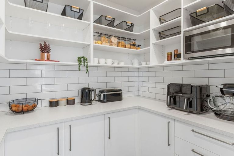 Photo of property in 16 Carpenter Drive, Prebbleton, 7604