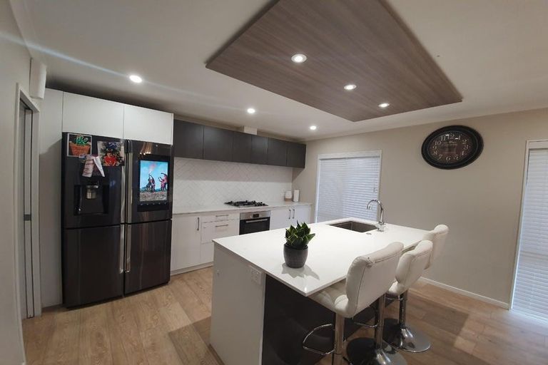 Photo of property in 37 Wellfield Drive, Papakura, 2110