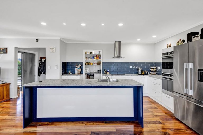 Photo of property in 280 Austin Road, Normanby, Hawera, 4673