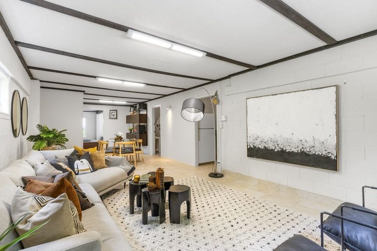 Photo of property in 10 Etherege Place, Howick, Auckland, 2014