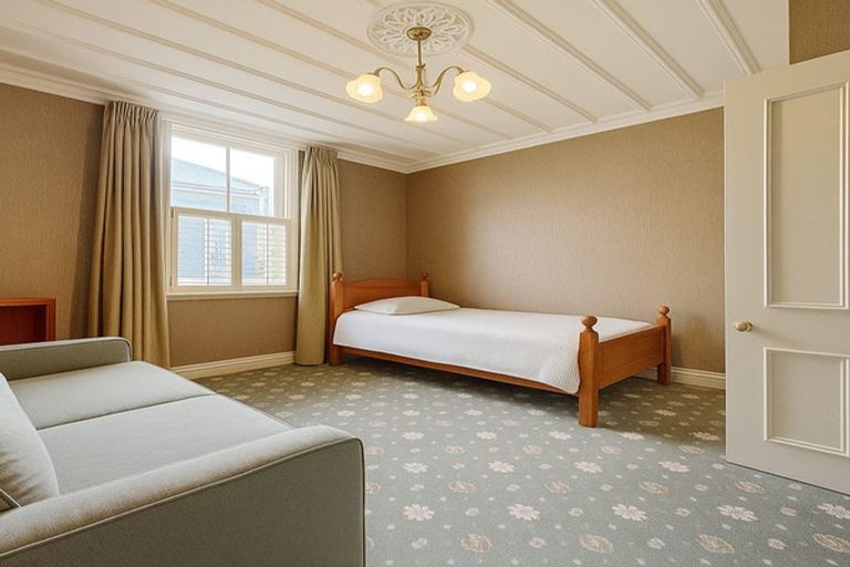 Photo of property in 7 Grahame Street, Devonport, Auckland, 0624