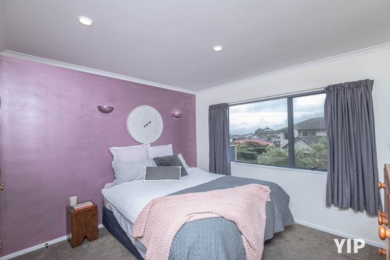 Photo of property in 15 Tolhurst Street, Johnsonville, Wellington, 6037