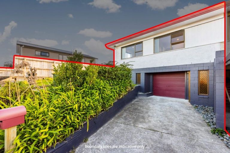 Photo of property in 2/9 Malte Brun Place, Papatoetoe, Auckland, 2025