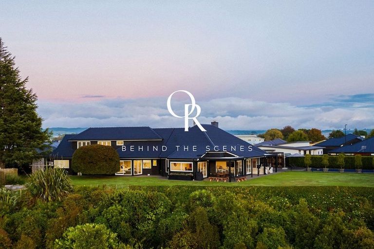 Photo of property in 28 Hanlow Place, Pyes Pa, Tauranga, 3112