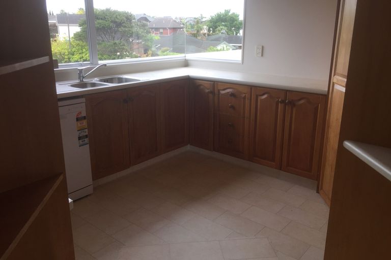 Photo of property in 51 Westpark Drive, West Harbour, Auckland, 0618