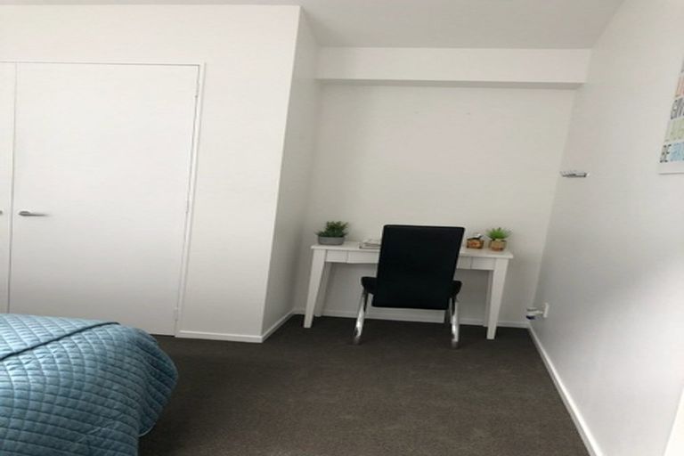Photo of property in Mondrian Townhouses, 10/24 Hanson Street, Mount Cook, Wellington, 6021
