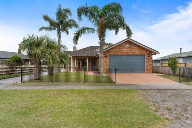 Photo of property in 214 Leander Road, Whangamata, 3620