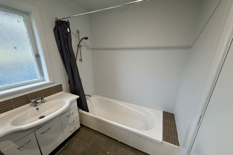 Photo of property in 4 Papanui Street, Tokoroa, 3420