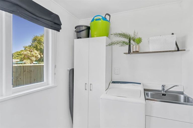 Photo of property in 1/71 Shirley Road, Shirley, Christchurch, 8013