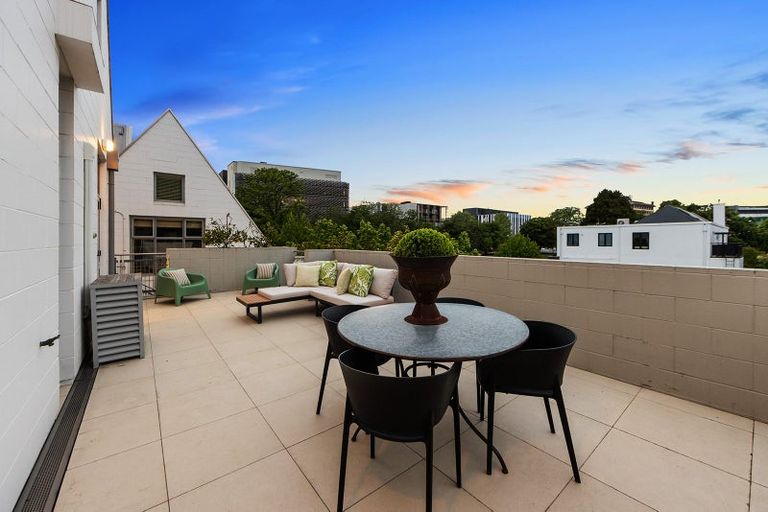 Photo of property in 25/41 Cambridge Terrace, Christchurch Central, Christchurch, 8013