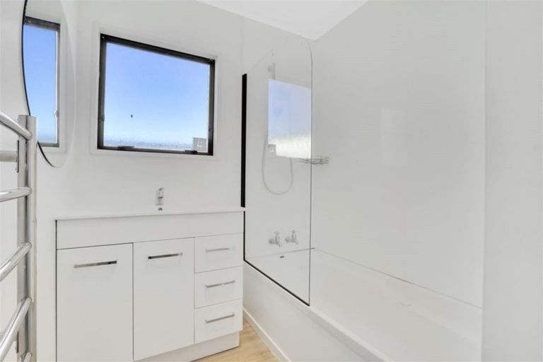 Photo of property in 14 Derby Street, Nawton, Hamilton, 3200