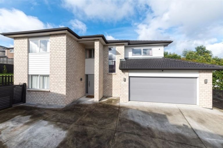 Photo of property in 23 Vino Cina Heights, Ranui, Auckland, 0612