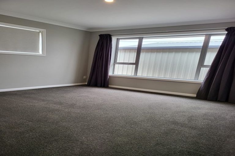 Photo of property in 100 Willryan Avenue, New Brighton, Christchurch, 8083