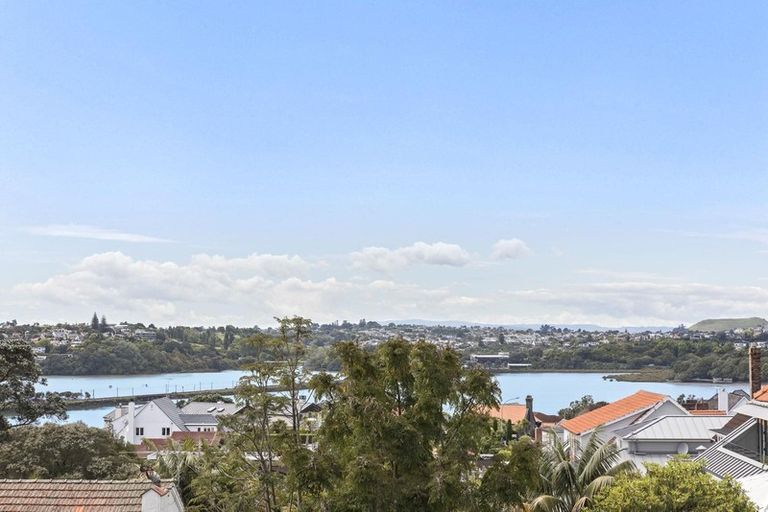 Photo of property in 1/34 Glanville Terrace, Parnell, Auckland, 1052