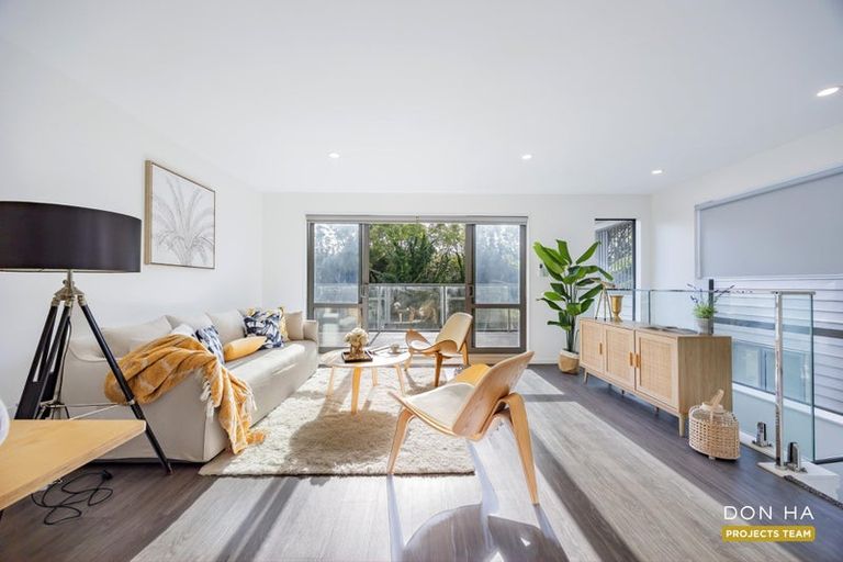 Photo of property in 69 Joseph Street, Flat Bush, Auckland, 2019