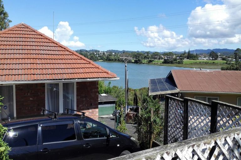 Photo of property in 20a Kenley Place, Avondale, Auckland, 1026