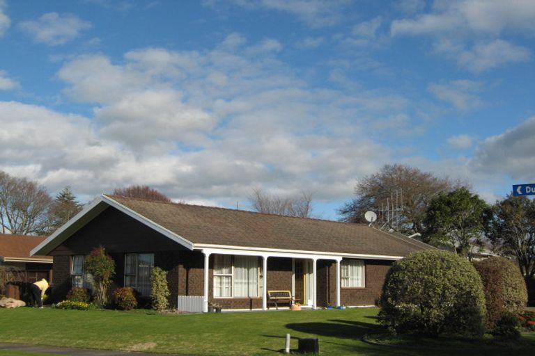 Photo of property in 5 Dunallen Avenue, Marton, 4710