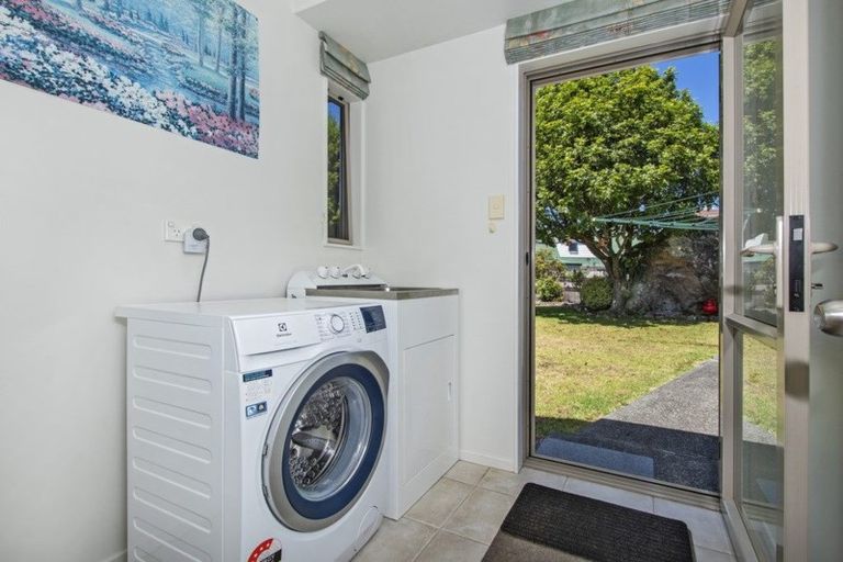 Photo of property in 14a Cambridge Street, Te Kamo, Whangarei, 0112