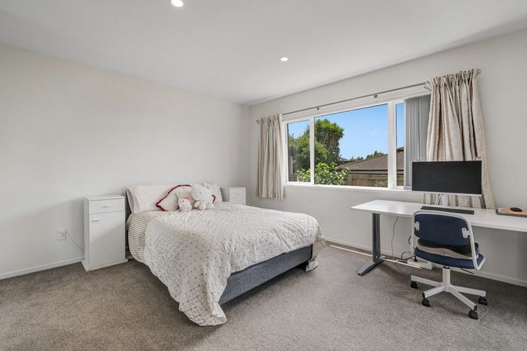 Photo of property in 8 Rakau Views, Orewa, 0931