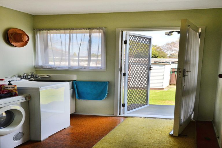Photo of property in 5 Beaumaris Way, Conifer Grove, Takanini, 2112