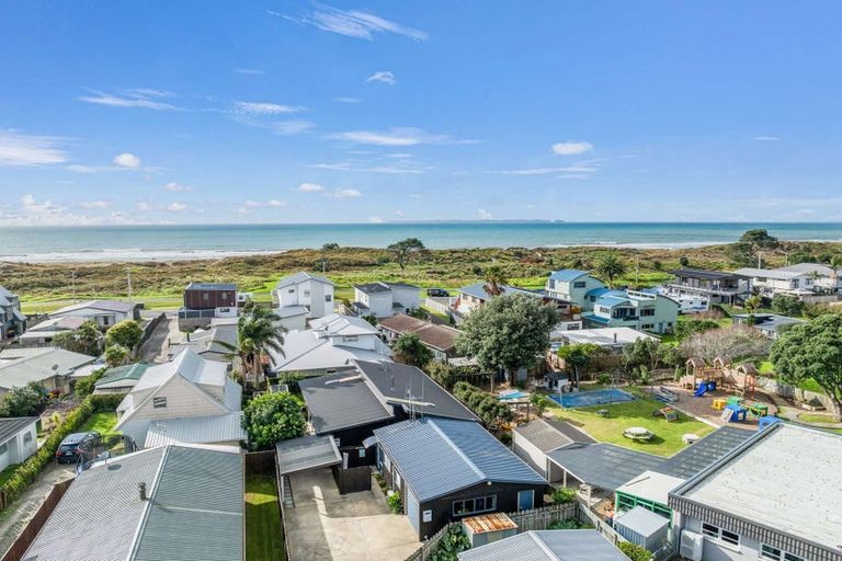 Photo of property in 299b Dickson Road, Papamoa Beach, Papamoa, 3118