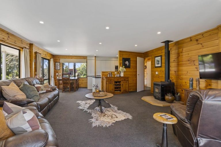 Photo of property in 90 Wirihana Road, Hawera, 4674