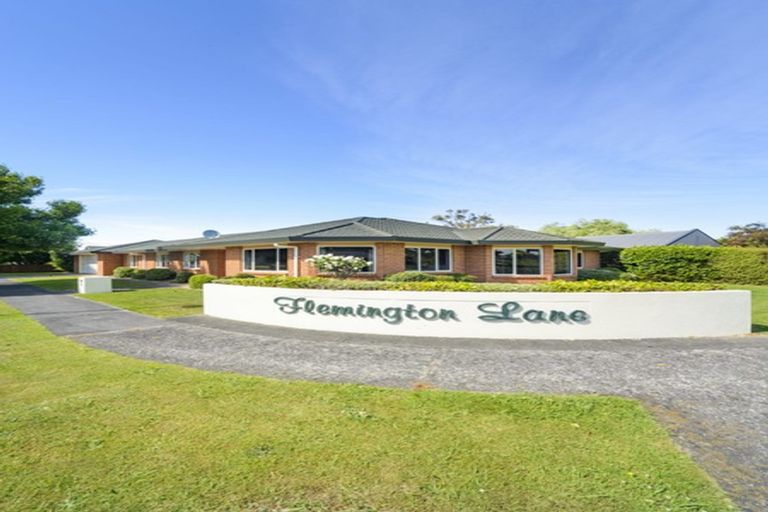 Photo of property in 15 Flemington Lane, Awapuni, Palmerston North, 4412