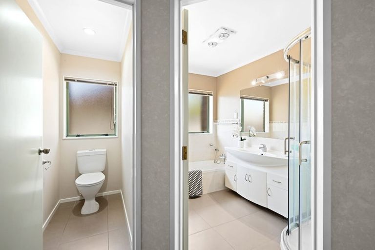 Photo of property in 25 Spinnaker Drive, Flagstaff, Hamilton, 3210