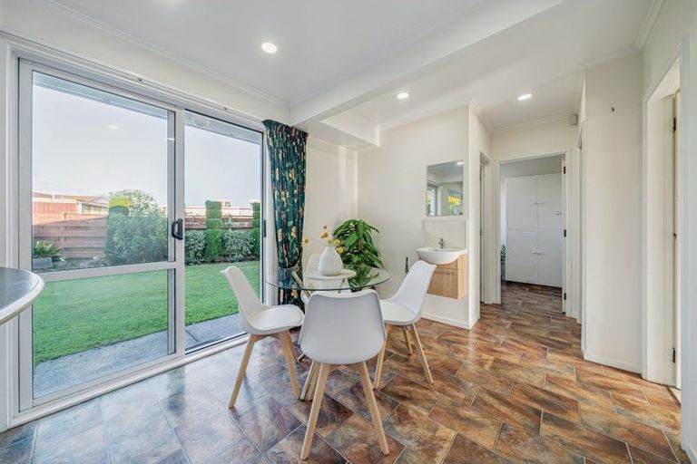 Photo of property in 17 De Menech Grove, Avalon, Lower Hutt, 5011