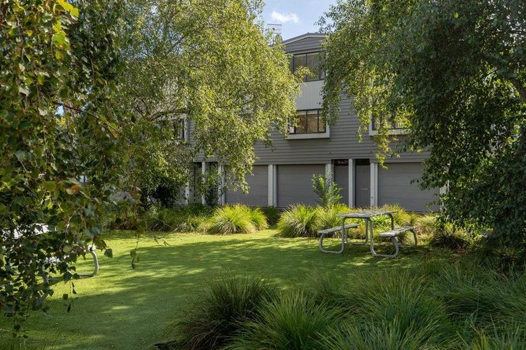Photo of property in 4 Dovedale Place, Parnell, Auckland, 1010