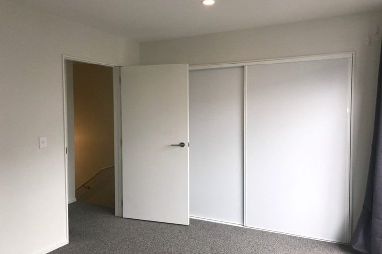 Photo of property in 41 Carder Court, Hobsonville, Auckland, 0618