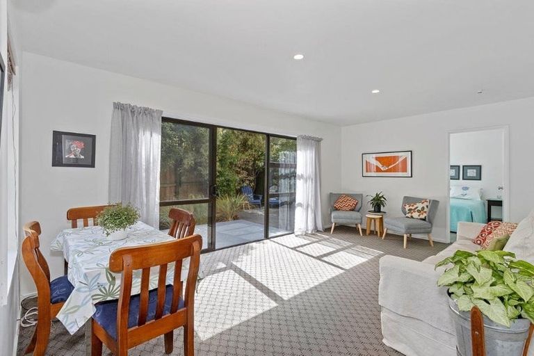 Photo of property in 71f Mandeville Street, Riccarton, Christchurch, 8011
