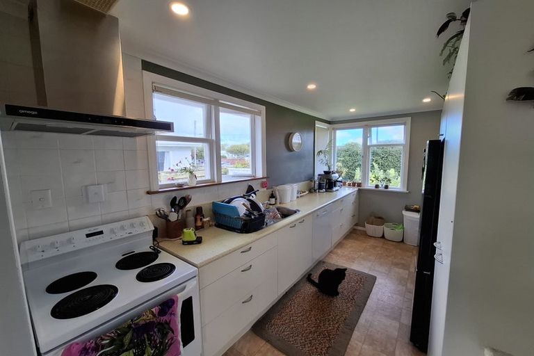 Photo of property in 6 Blackmore Street, Lynmouth, New Plymouth, 4310