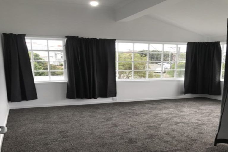 Photo of property in 84 Hataitai Road, Hataitai, Wellington, 6021