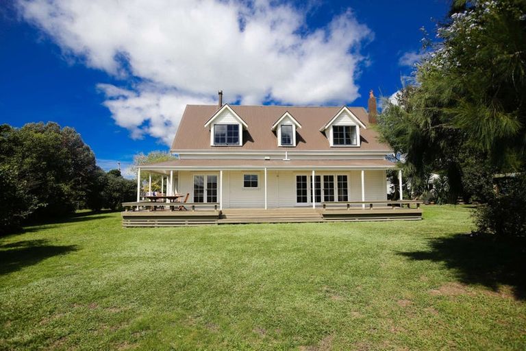 Photo of property in 449 School Road, Tomarata, Wellsford, 0974